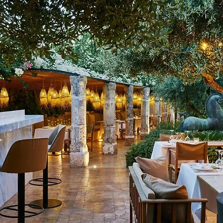 ホテル Faustino Gran Relais & Chateaux 5*